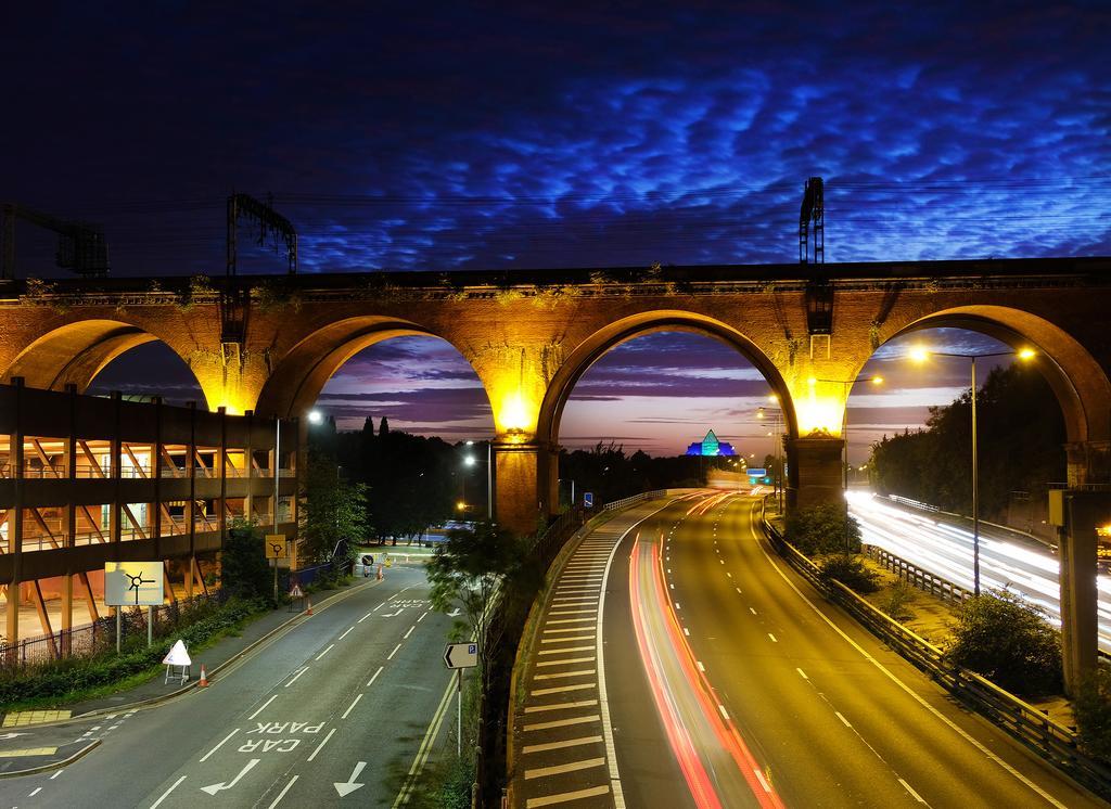The Trafford Apartamento Stockport Exterior foto