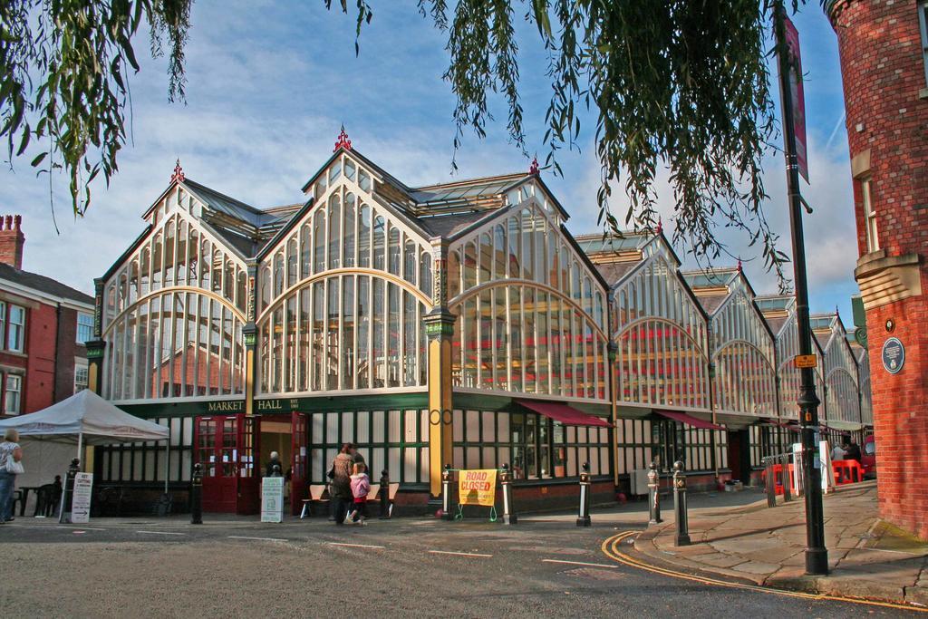 The Trafford Apartamento Stockport Exterior foto
